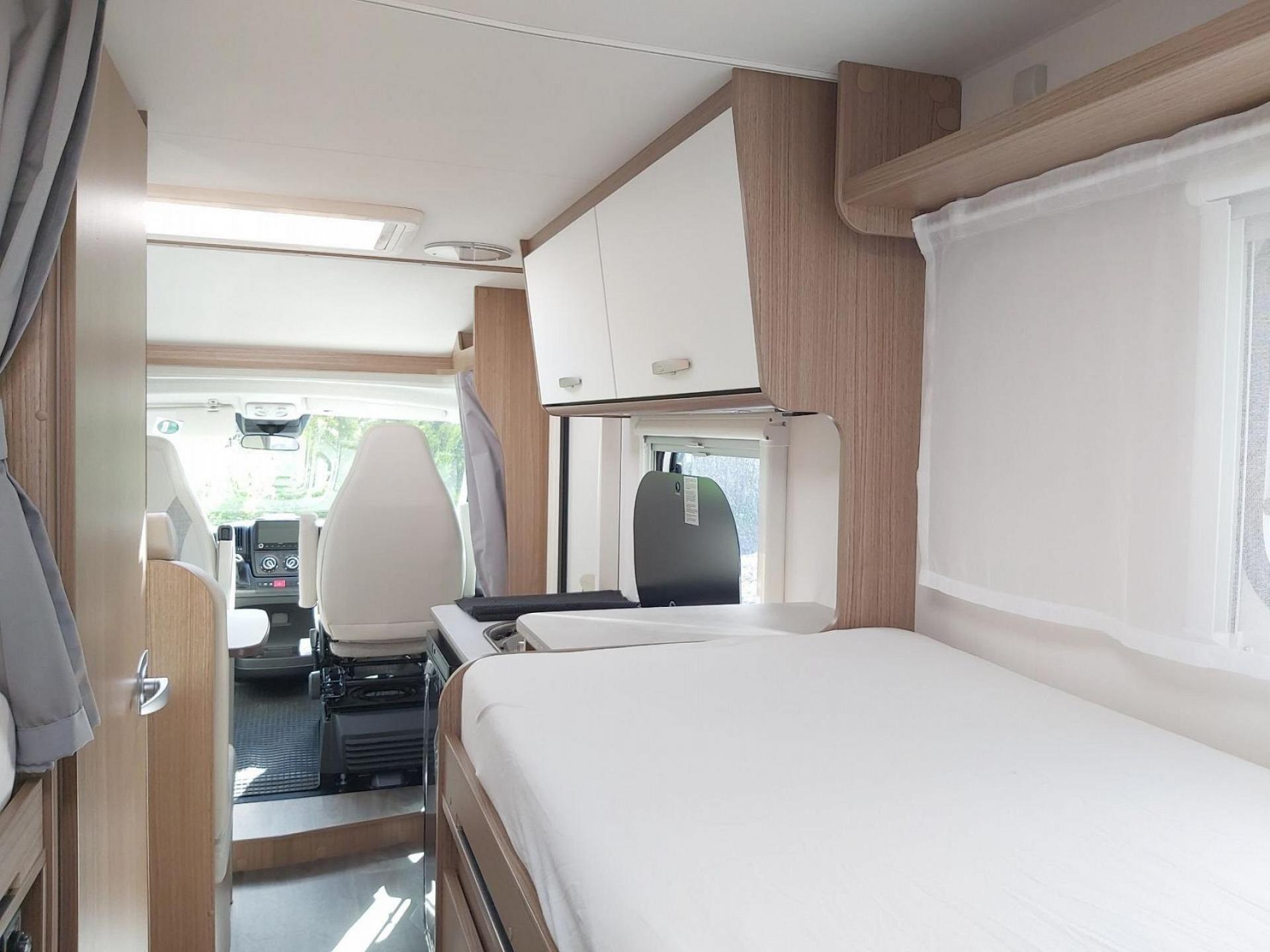 Carado - V337Europa Edition