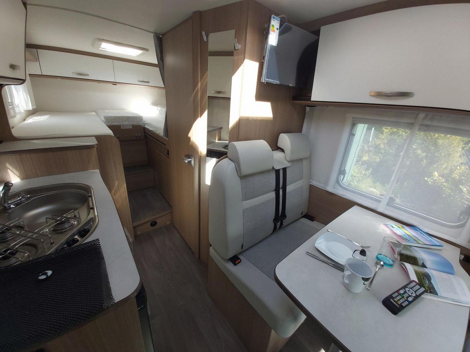 Carado - V337Europa Edition