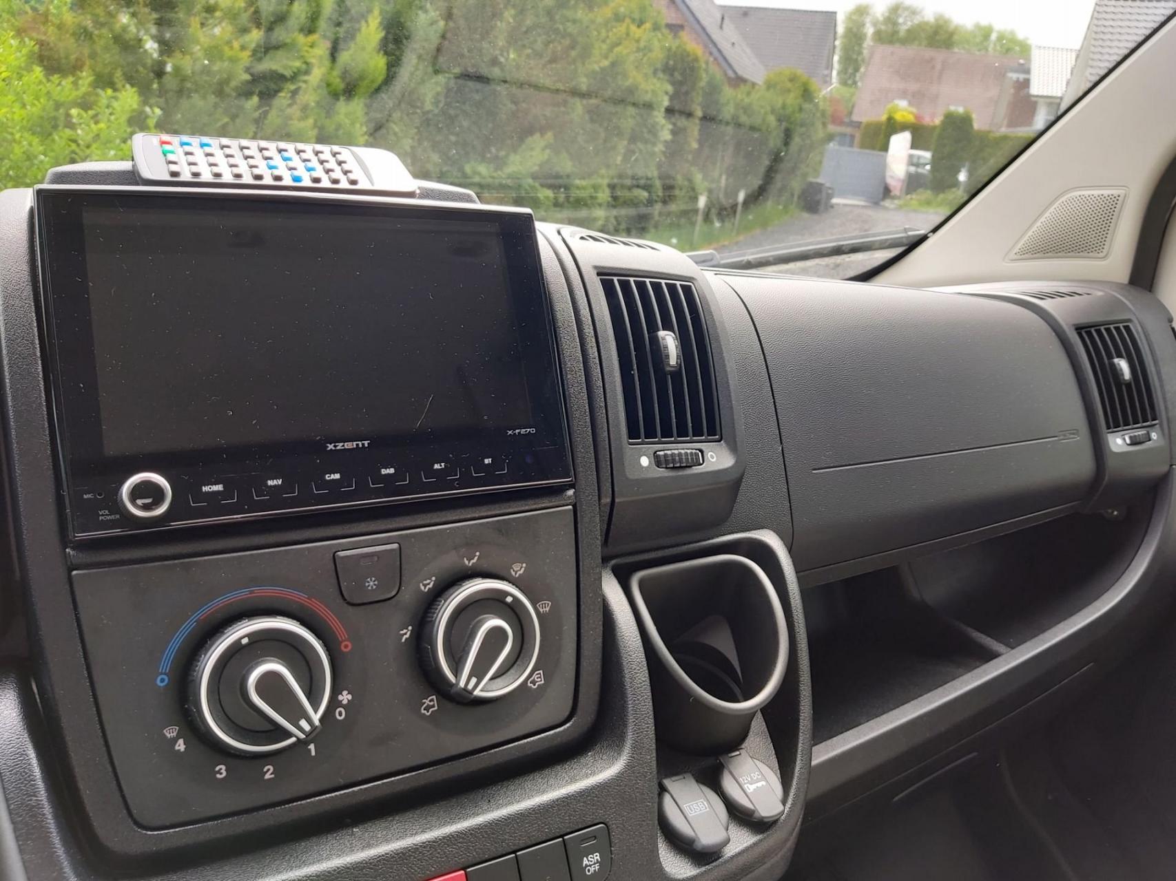 Carado - V337Europa Edition