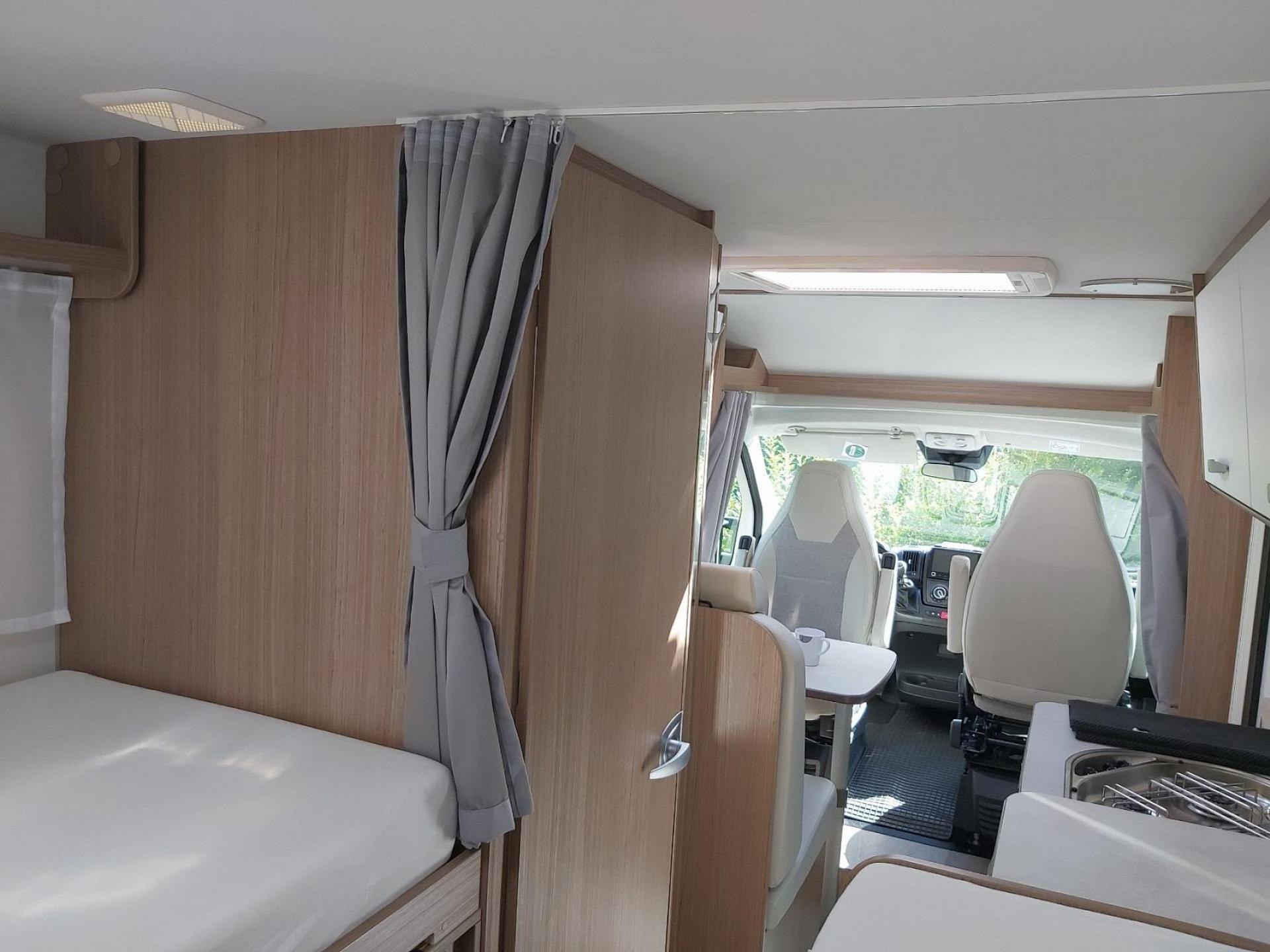 Carado - V337Europa Edition