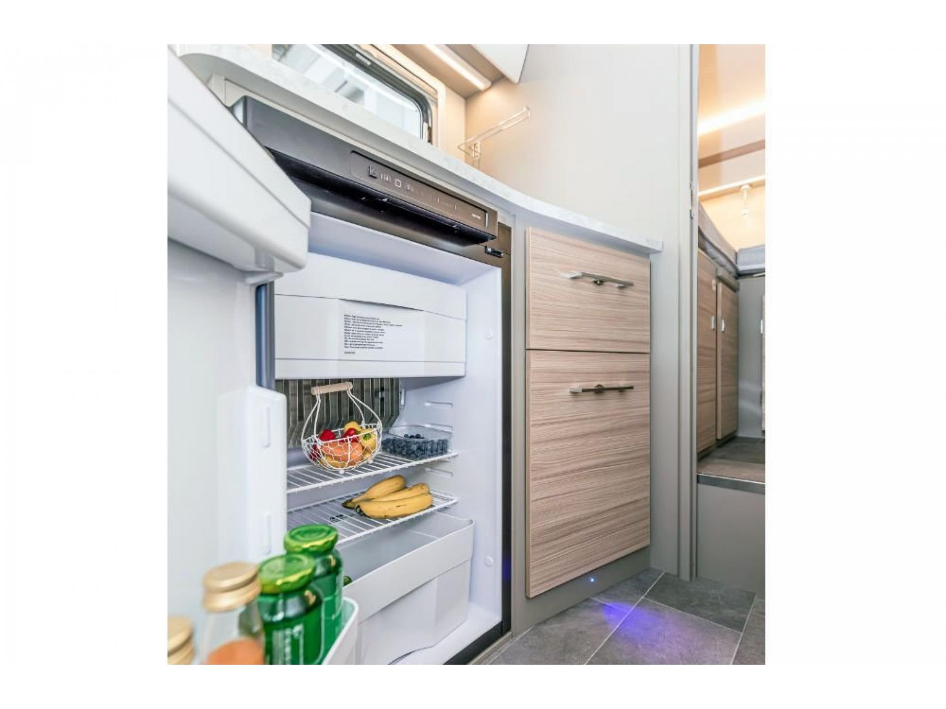 Ahorn - ACA 690, 2 bis 5 Sitzer