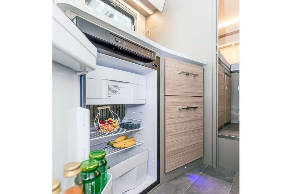 Ahorn - ACA 690, 2 bis 5 Sitzer