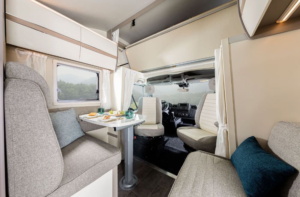 Ahorn - ACA 690, 2 bis 5 Sitzer